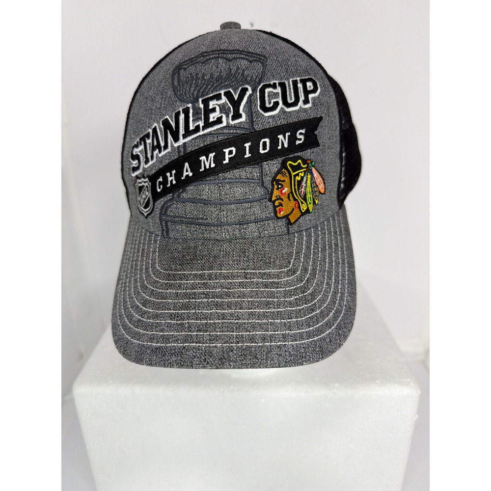 Reebok Chicago Blackhawks 2013 Stanley Cup Champions Trucker Hat Snapback NHL